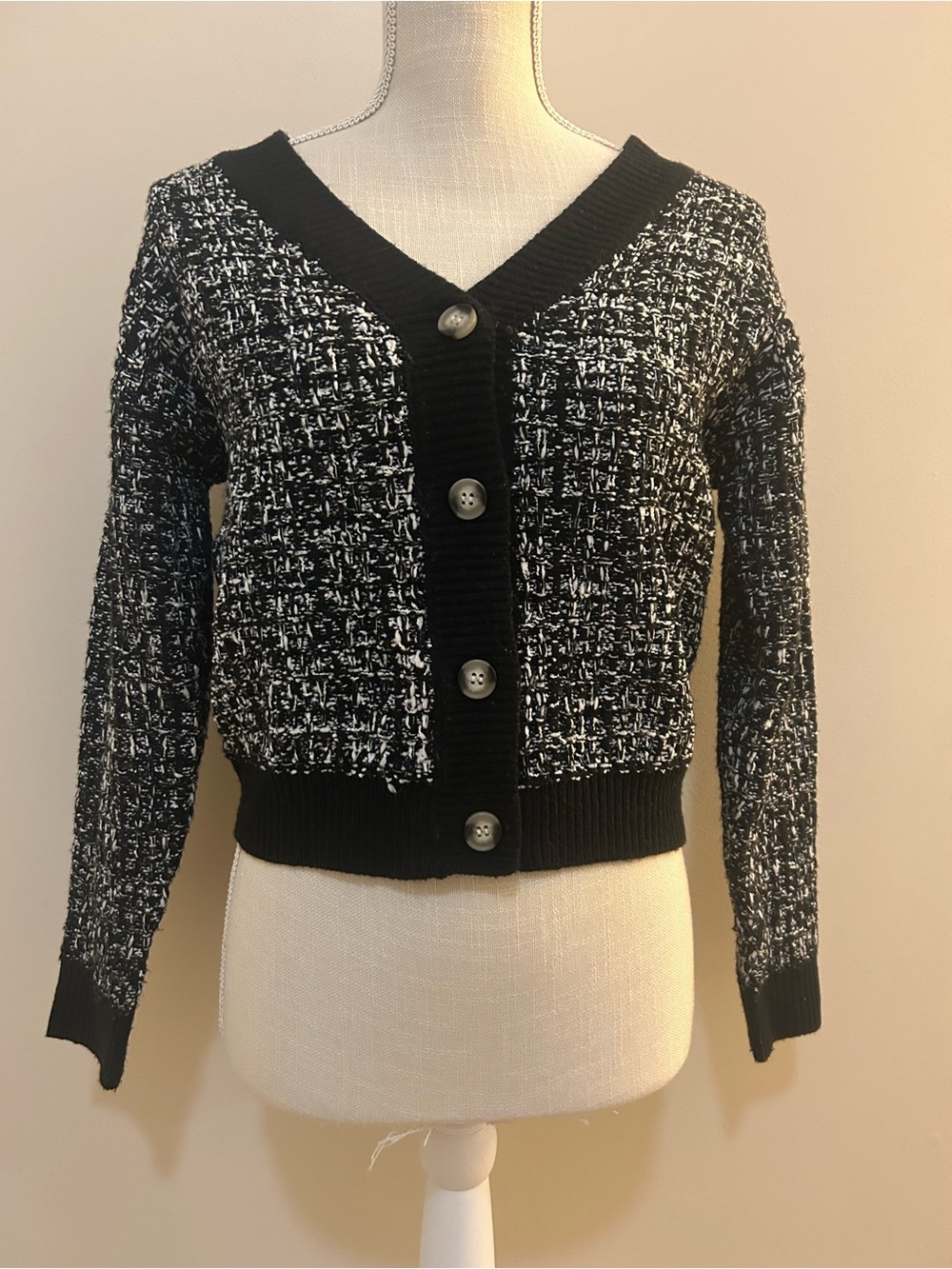Jessica Simpson Black & White Bouclé V-Neck Button Cardigan